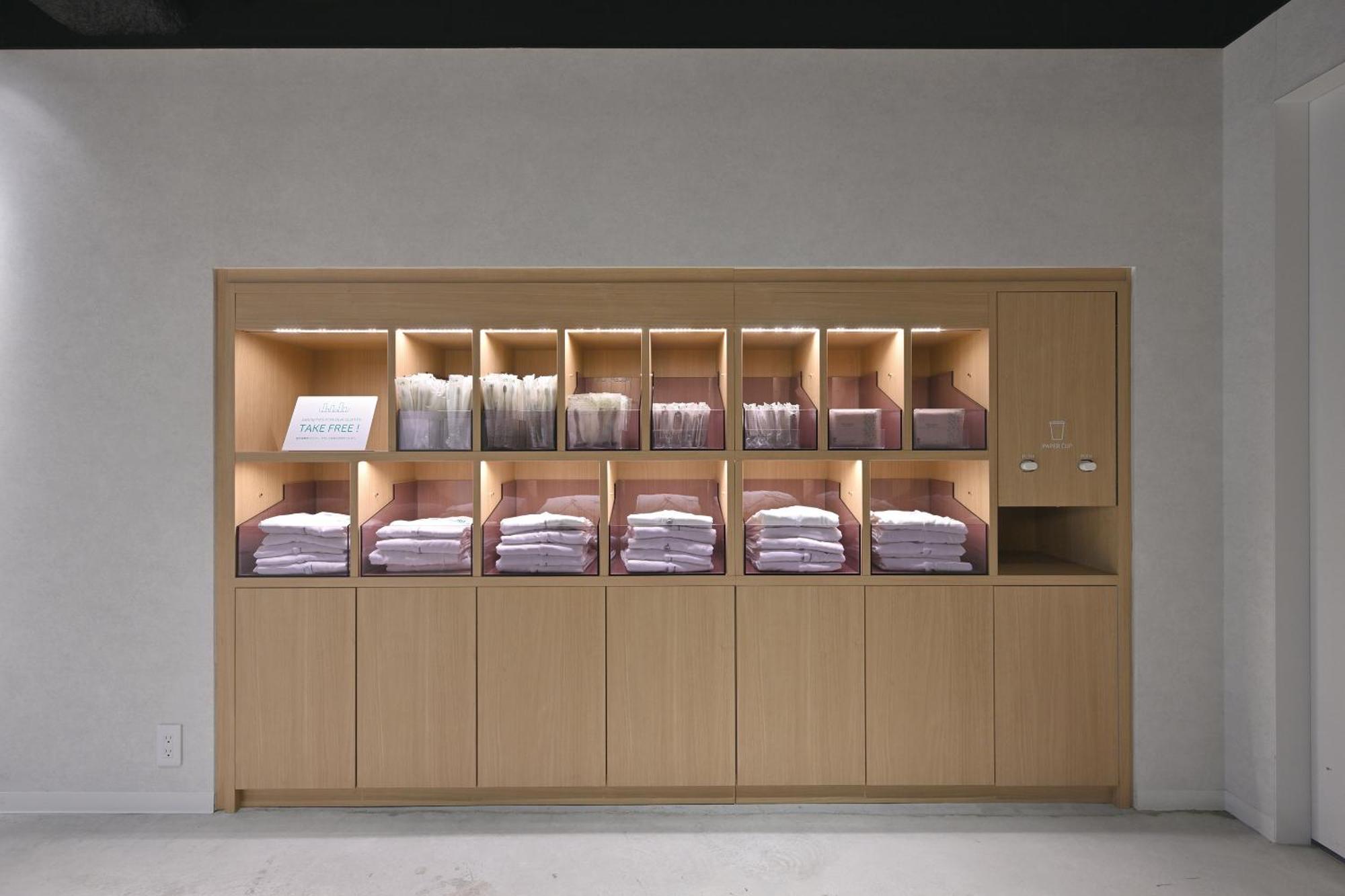 Prince Smart Inn Hakata Fukuoka  Bagian luar foto
